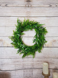 22" Plastic Mixed Greenery Wreath