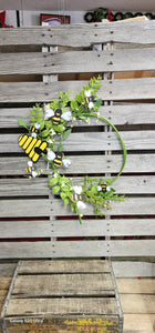 Bumble Bee Wreath